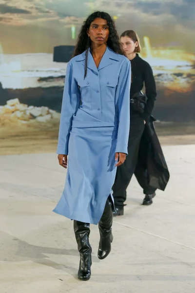 Look 55